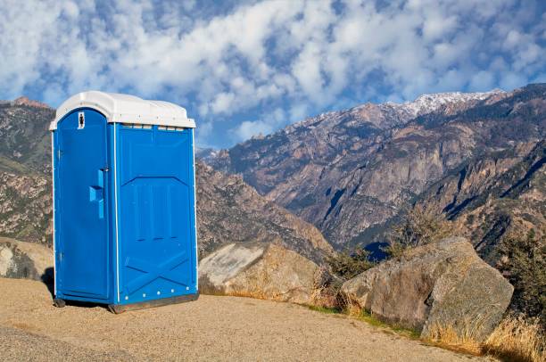 Portable Toilet Options We Offer in Ampere North, NJ